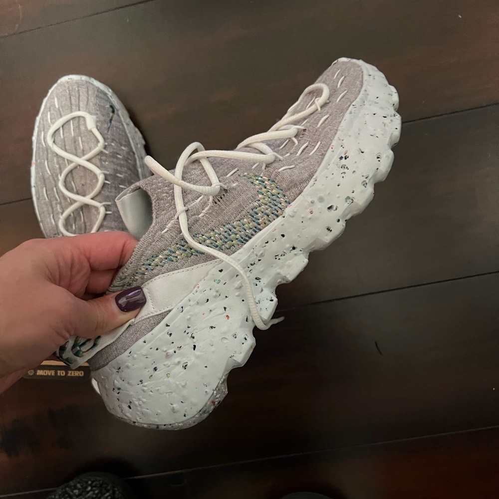 Nike hippie shoes. Never worn.